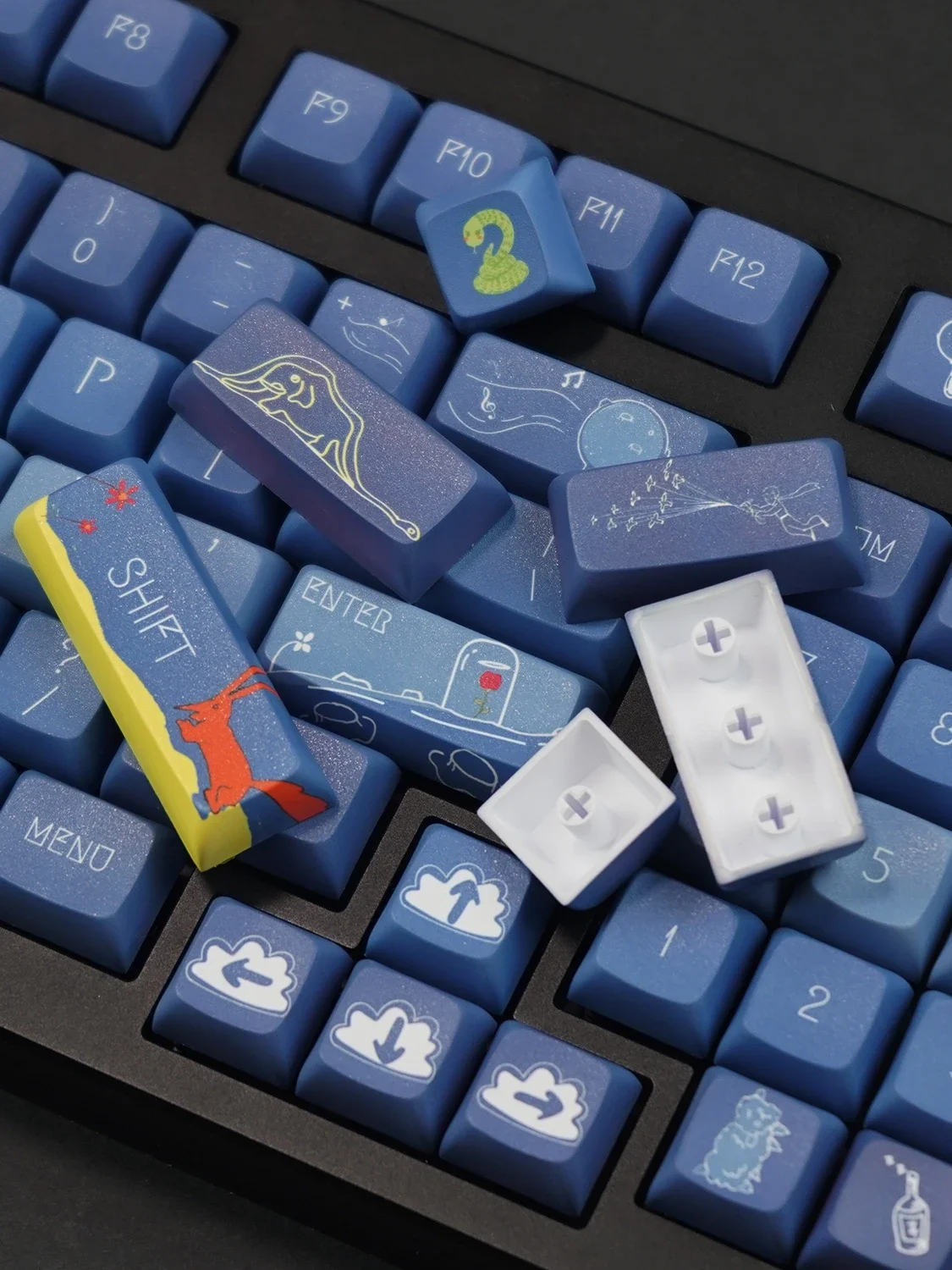 Small full set of keycaps PBT material five-sided sublimation process Little Prince theme for cross-core mechanical keyboard