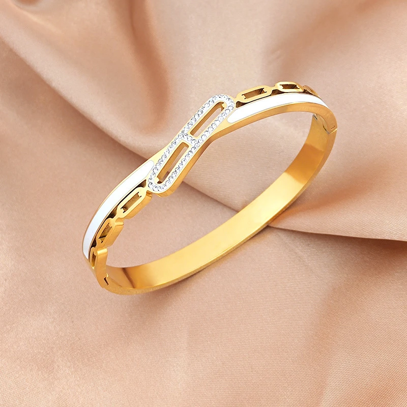 316L Stainless Steel New Fashion Fine Jewelry 7 Different Styles Zircon Butterfly Waves Charm Chain Bangle Bracelets For Women