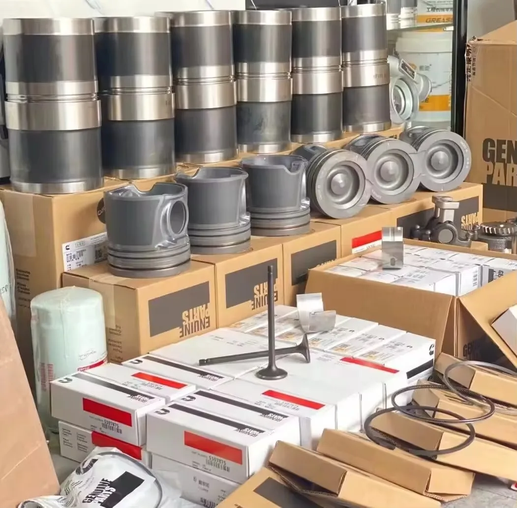 

Запасные части двигателя Komatsu 6D125 6D114 6D102 6D170 6D107 6D108 6D95 QSB6.7 QSL8.9 Ремкомплект капитального ремонта для Komatsu