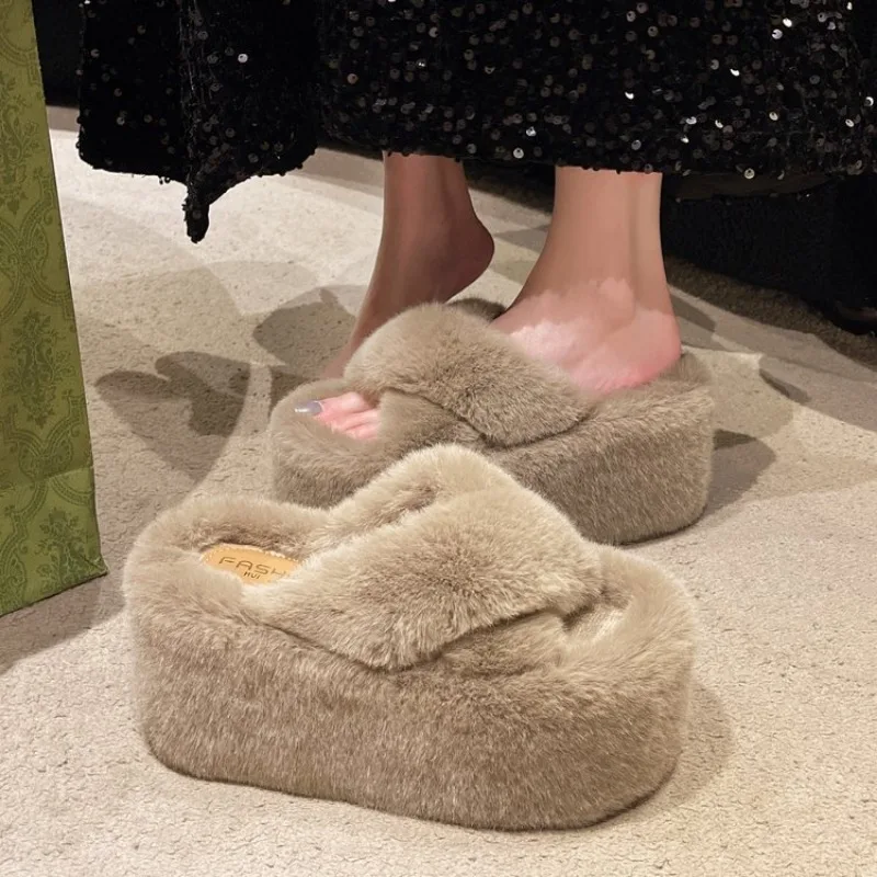 Cheap Winter Slippers Women 2024 New House Home Fur Slippers for Women Flat Platform Cozy Fuzzy Indoor Shoes Korean Slides