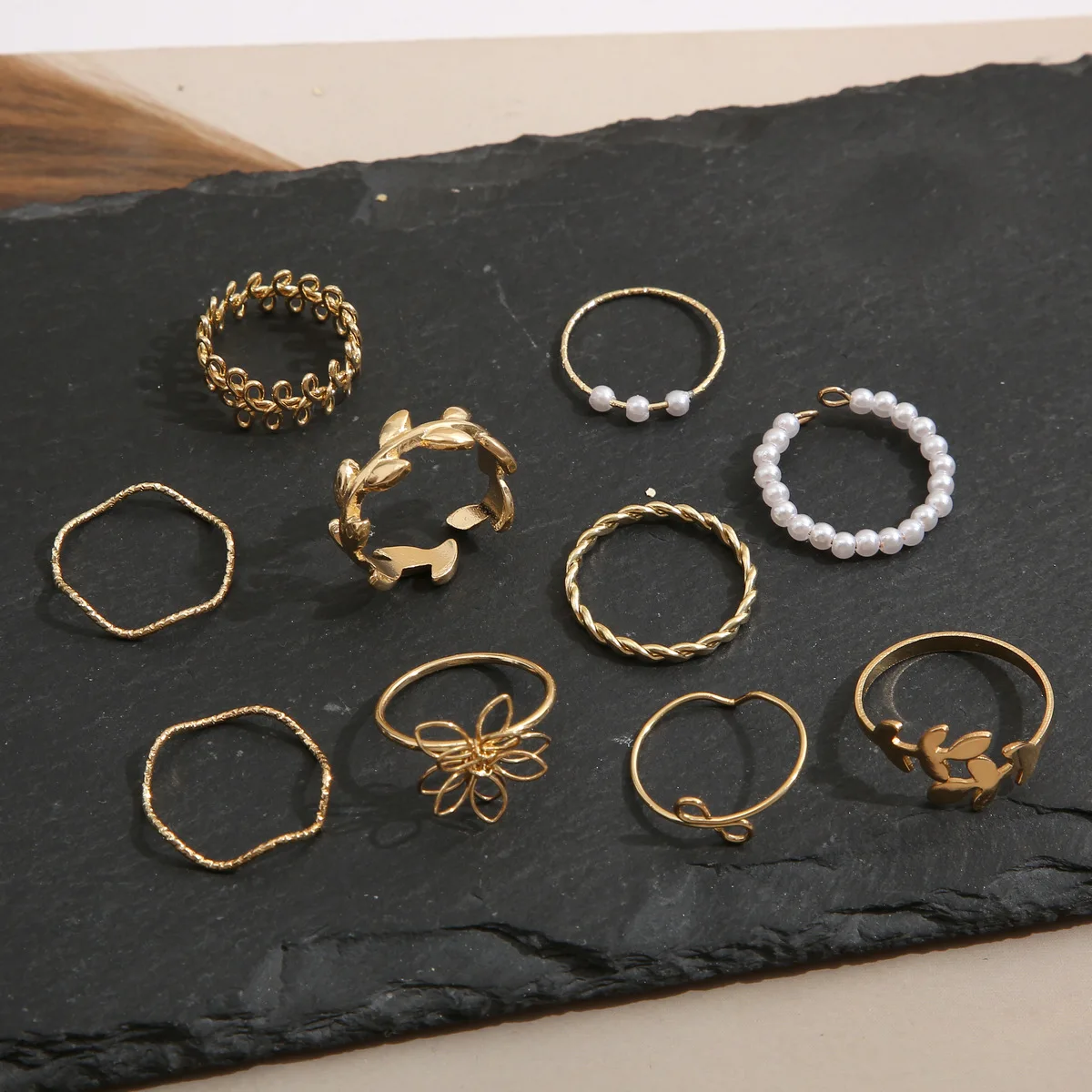 10Pcs Imitation Pearl Leaf Flower Rings Set for Women