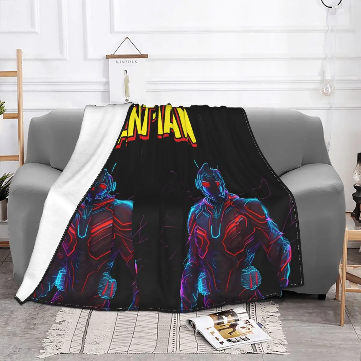 Marvel Ant Man Blanket Plush Autumn/Winter Back Cute Lightweight Throw Blankets For Car Travel Plush Thin Quilt