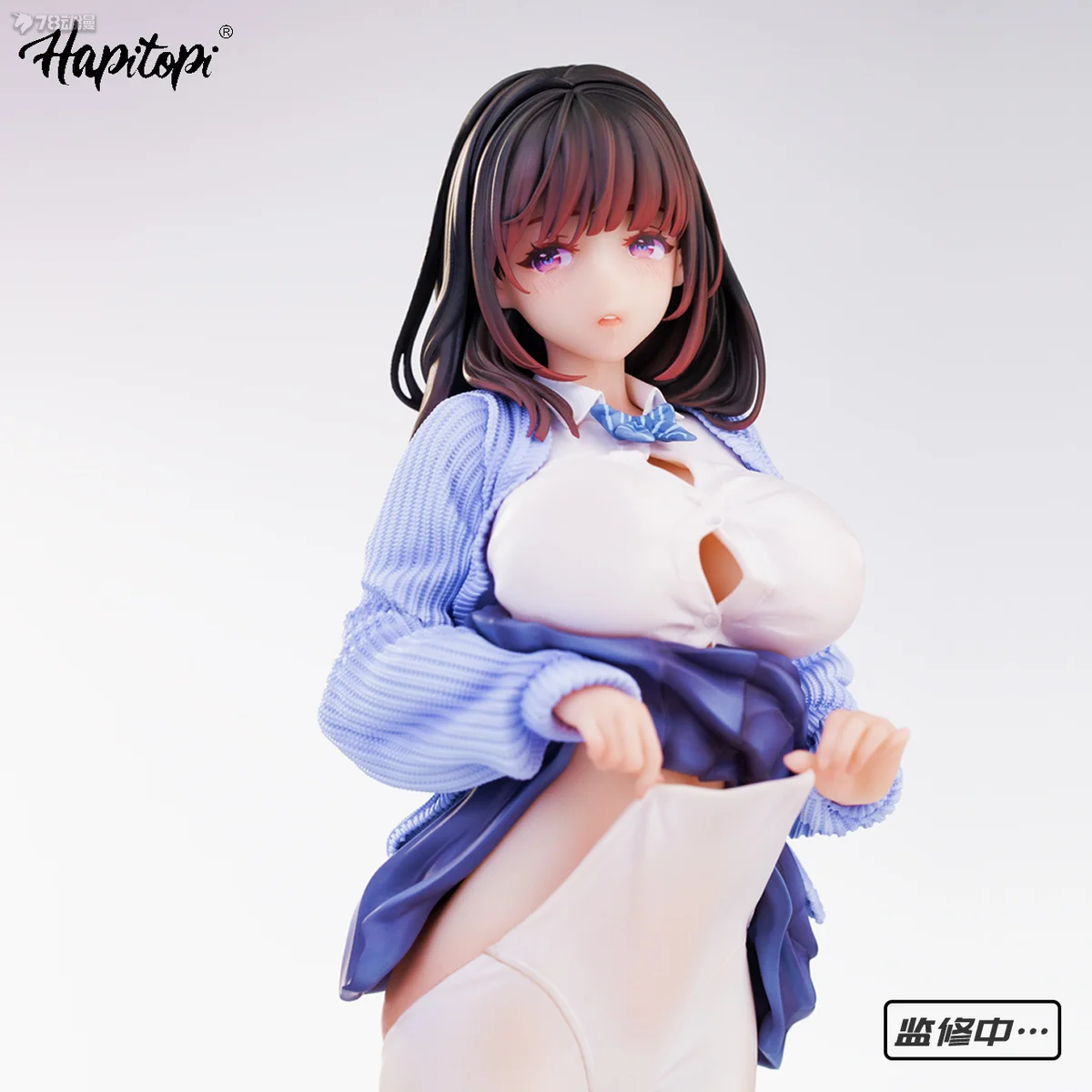 Hapitopi Bathroom Sister - 1/6 Scale PVC Figure with Gaze-Following Eyes & Thermochromic Paint Action Figures toys