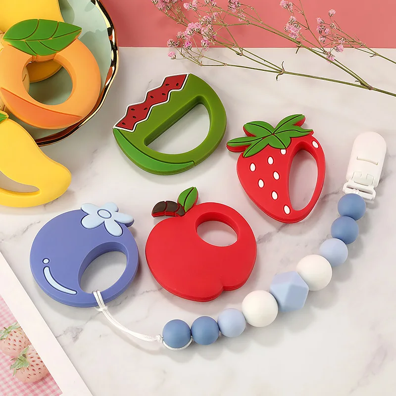 1PC Cartoon Leaf Baby Silicone Teether BPA Free Cute Leaf Food Grade Silicone Pendant Teething Rattle for Baby Accessories Toys