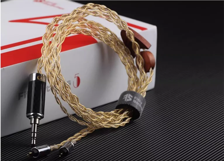 FiftyStrings الذهب القرش أحادي البلورية الفضة OCC الفضة الاسترليني مطلية بالذهب سماعة ترقية كابل 0.78 مللي متر MMCX خط