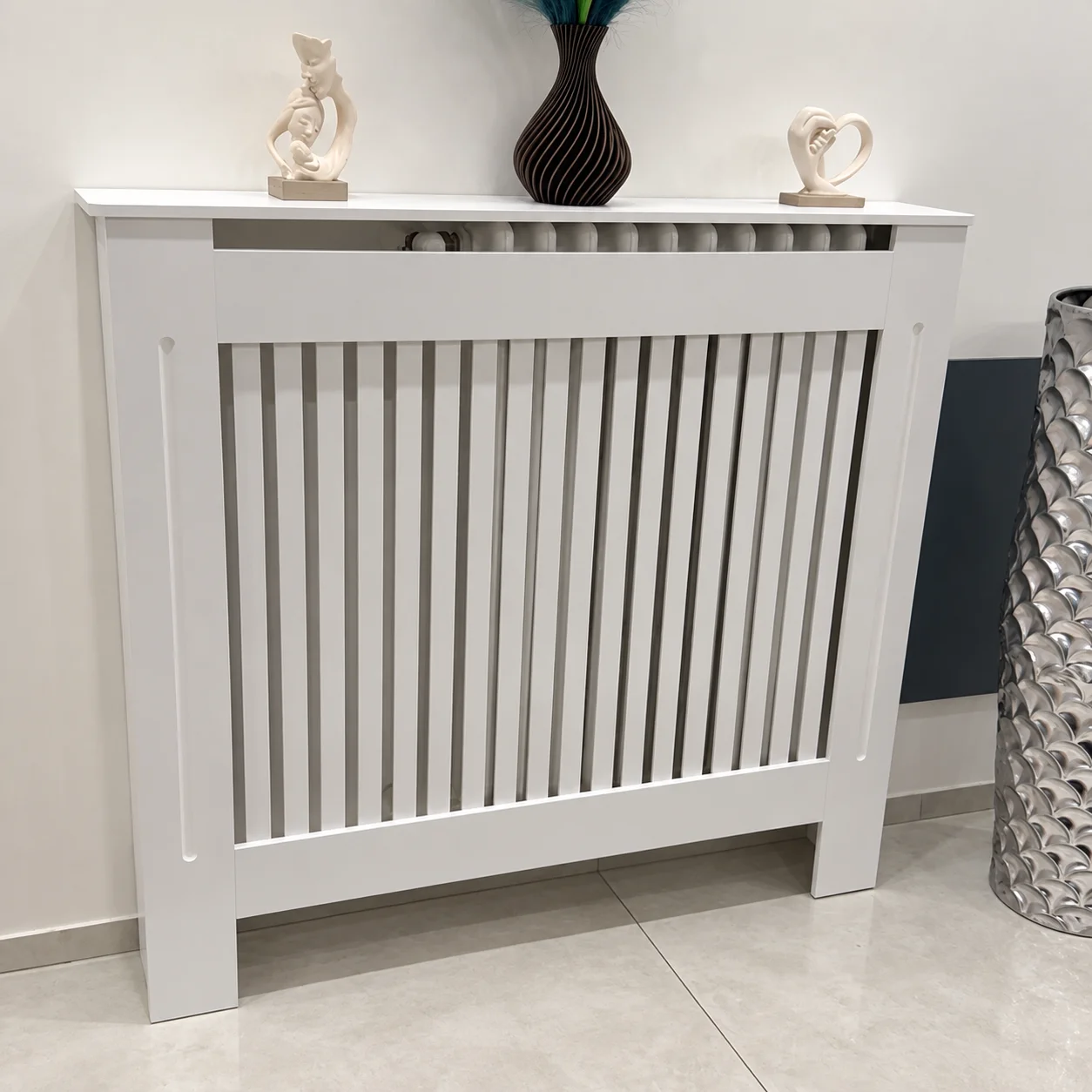 White MDF Radiator Cover Cabinet with Top Display Shelf, Vertical or Horizontal Slatted Front, Modern Heater Cover for Living Room Bedroom Hallway, Skirting Board Cutouts, 78/111/152/172cm Wide, 101.2cm High, 19cm Deep, Wall Fixing Accessories Included