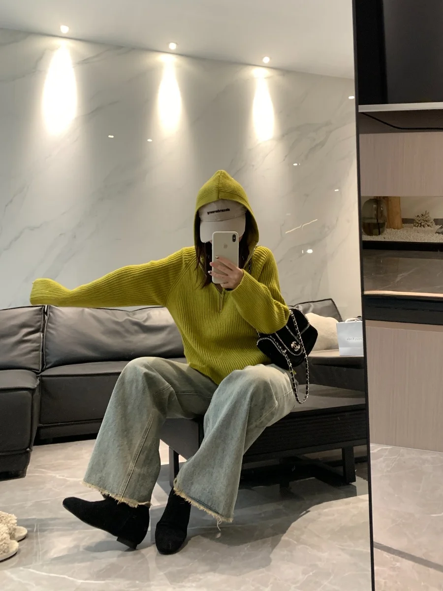 

Светоотражающий свитер-худи на молнии, приталенный, длинный рукав, однотонный, цвет горчично-желтый, для повседневной носки...