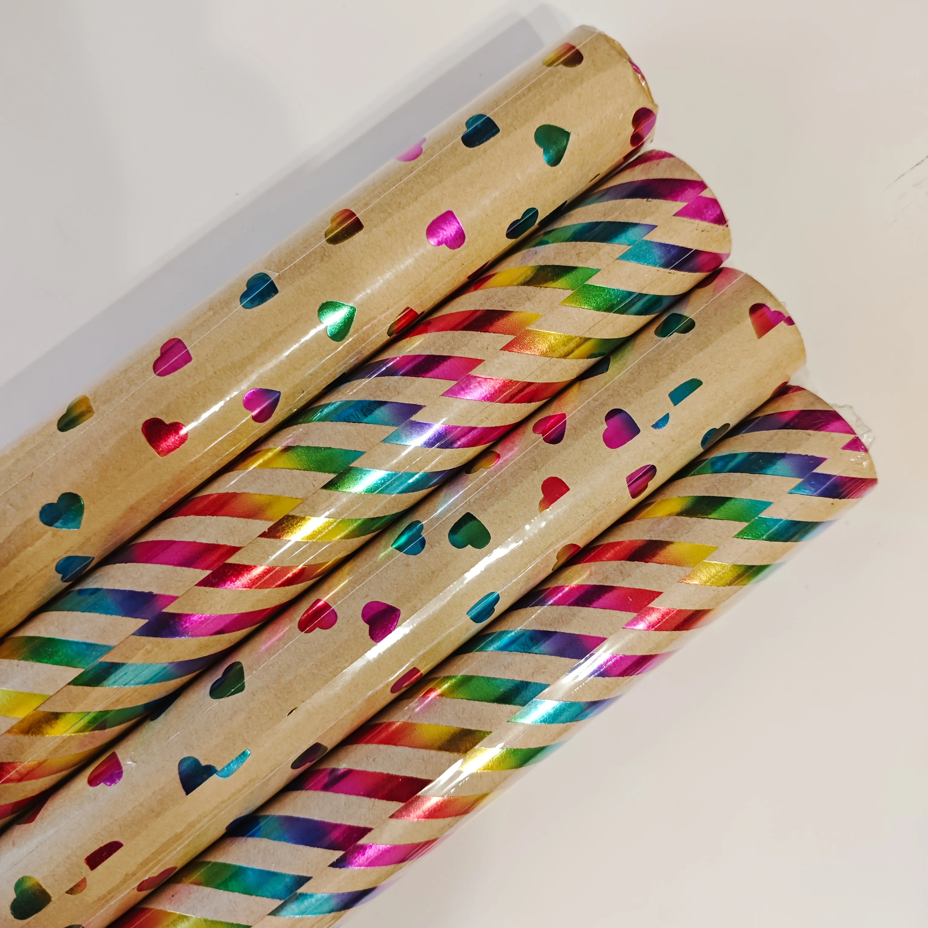 

1 рулон подарочной упаковки из крафт-бумаги яркого, красочного дизайна, измерения размером 17 дюймов на 120 дюймов, с элементами дизайна, для вечеринок