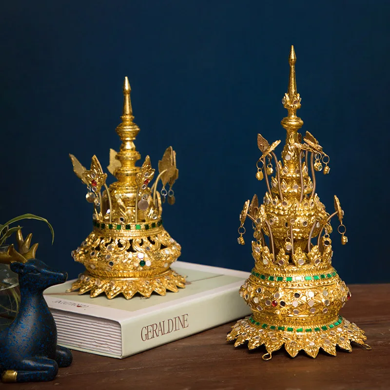 Yili Thai style ornaments, living room foyer, crown, Thai handicrafts, Southeast Asian soft decorations, creative tabletop ornam