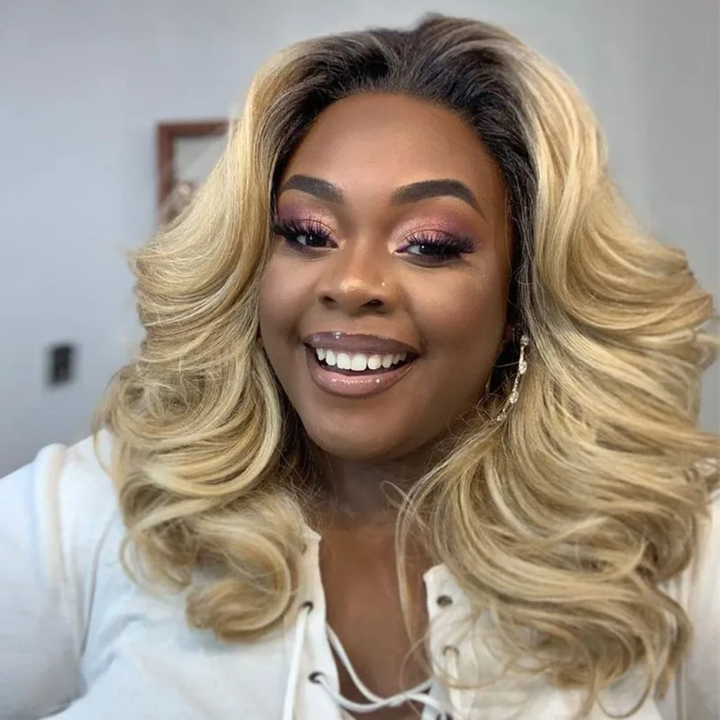 : Pelucas personalizadas sintéticas de encaje