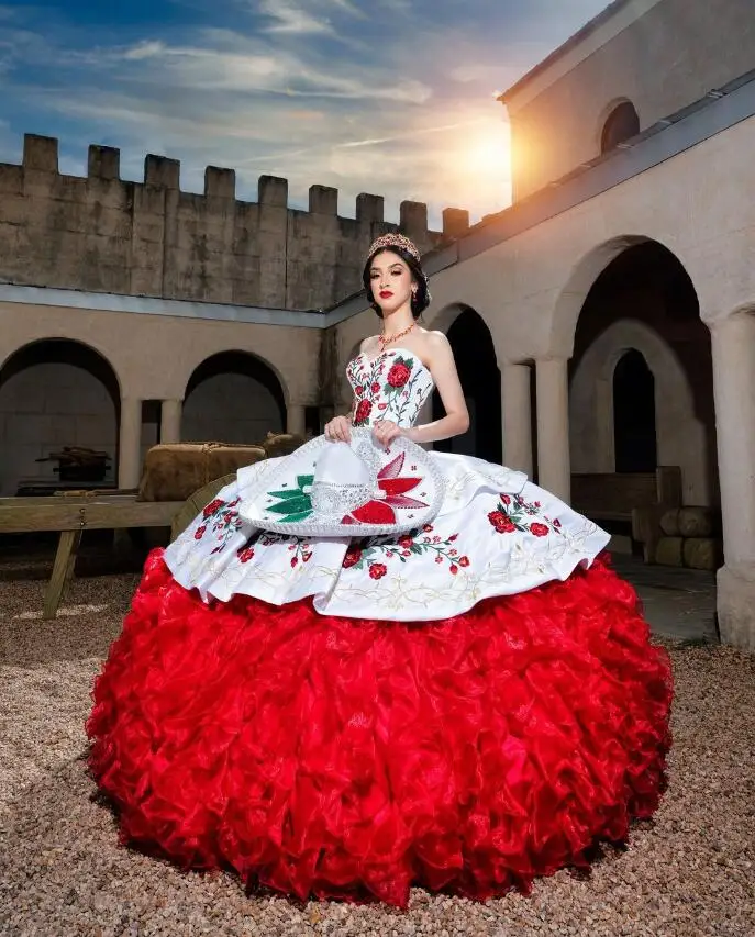 White Red Mexican Charro Quinceanera Dresses Swetheart Embroidery Floral Ruffles Corset vestido de 15 quinceañeras rojo prom