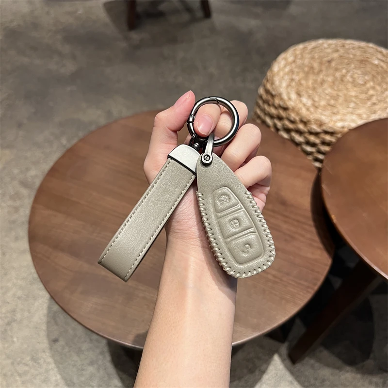 

For Ford Escape KUGA Car Key Bag 2013 2015 2016 2017 2018 2019 New Leather Car Remote Key Case Cover Shell Keychain Accessories
