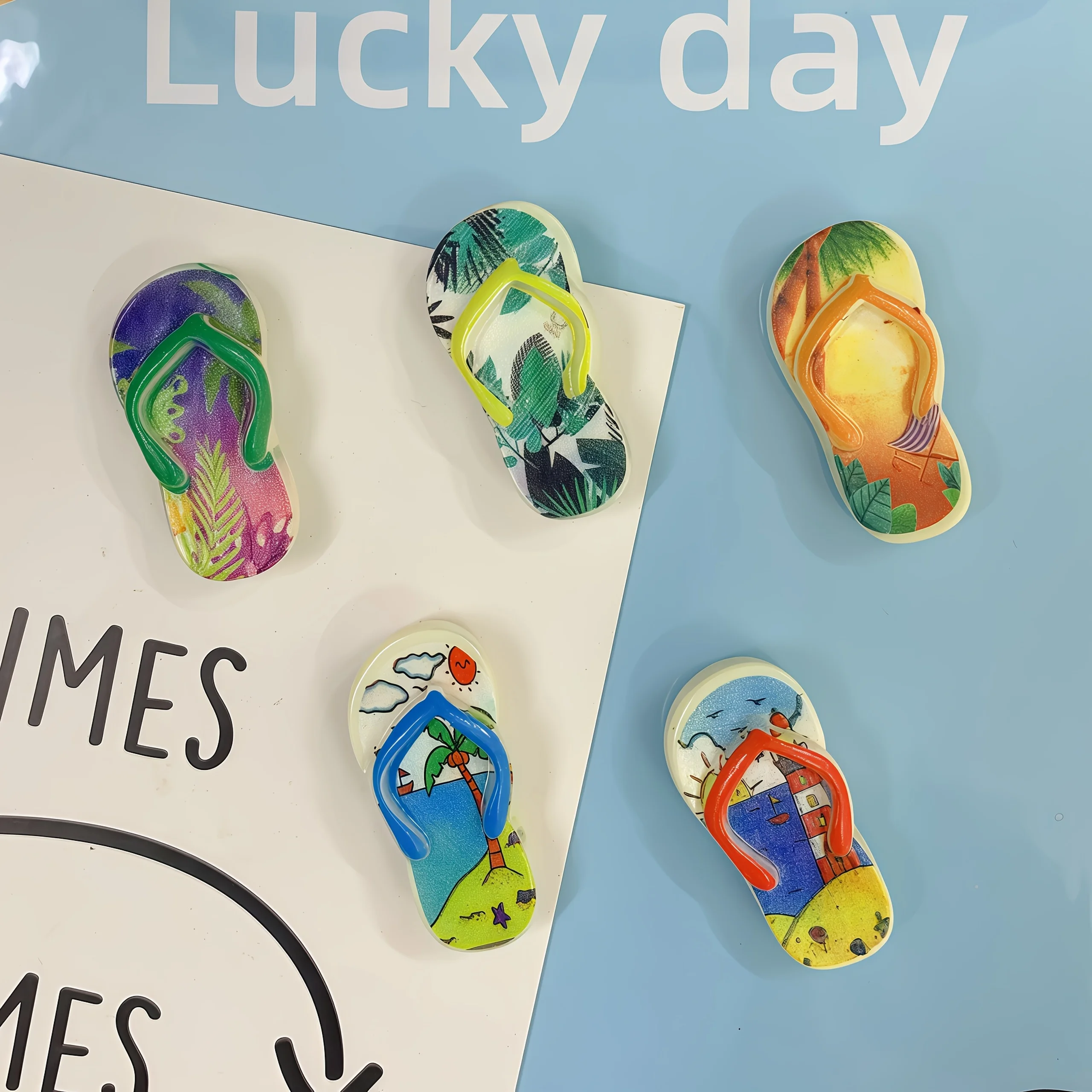 5 Slipper-Shaped Fridge Magnets, Charming Decorative Pieces for Your Refrigerator, Suitable for Office Lockers, Dishwashers