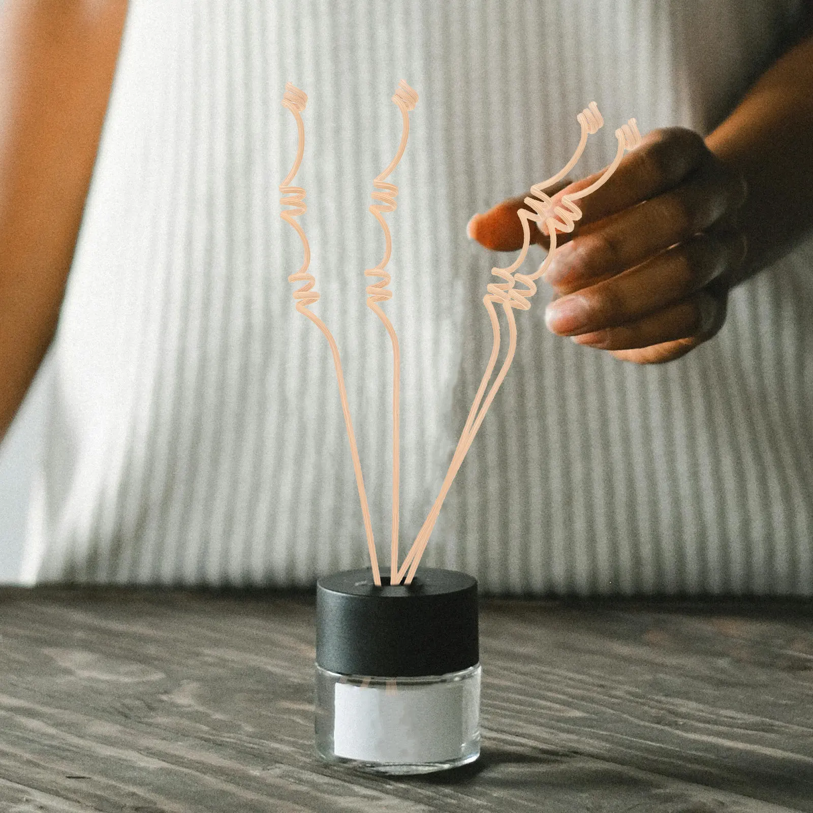 20 bâtonnets diffuseurs d'arômes multi-spirales en rotin naturel jaune clair pour diffuseur d'huiles essentielles, recharges pour parfum d'intérieur