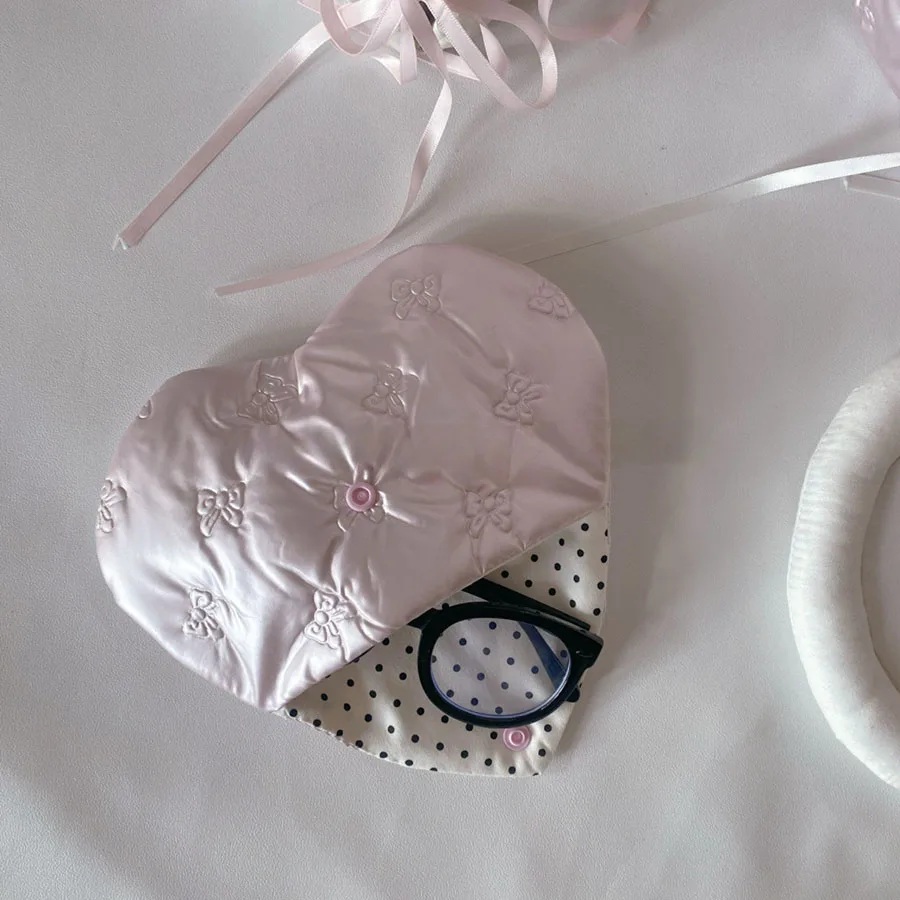 Glasses Pouch Bow Embossed Heart Pink PU Leather With Patterns Heart Shaped Eyewear Storage Case Bow Pouch Eyewear Accessory