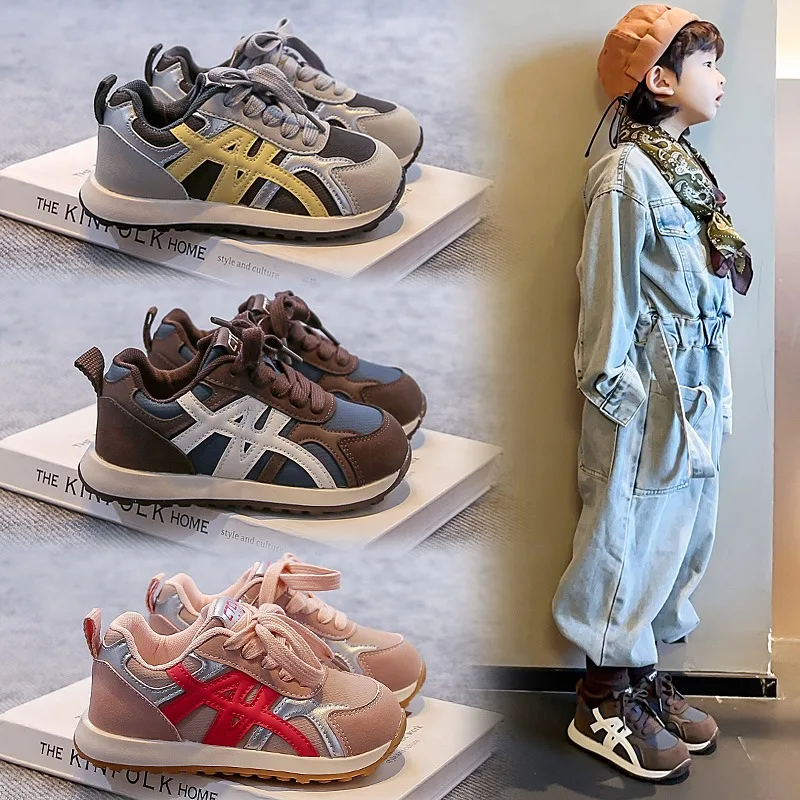 

2025 Autumn Lightweight Children's Shoes Fashionable Breathable Casual Shoes Anti Slip Casual Boys and Girls Sports Shoes