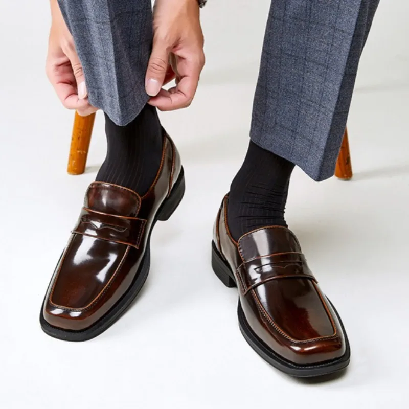 

Loafers Shoes for Man Business Casual Leather Shoes Square Head Formal Men's Shoe Foot Cover Shiny Dress Shoes Man