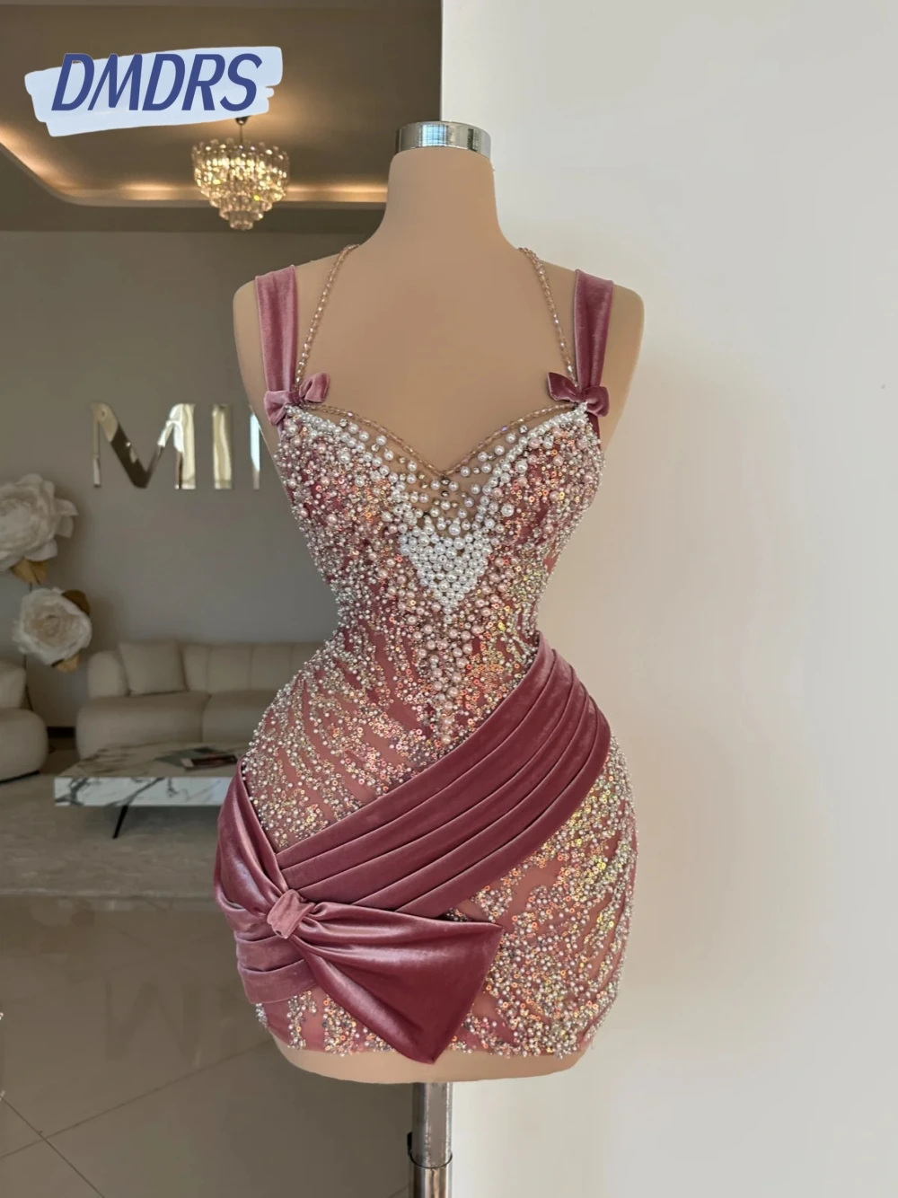 

DMDRS Sweet Bow Velvet Cocktail Dress Short Shiny Pearls Sheath Evening Gown With Thin Straps Newest Homecoming Party Women Wear