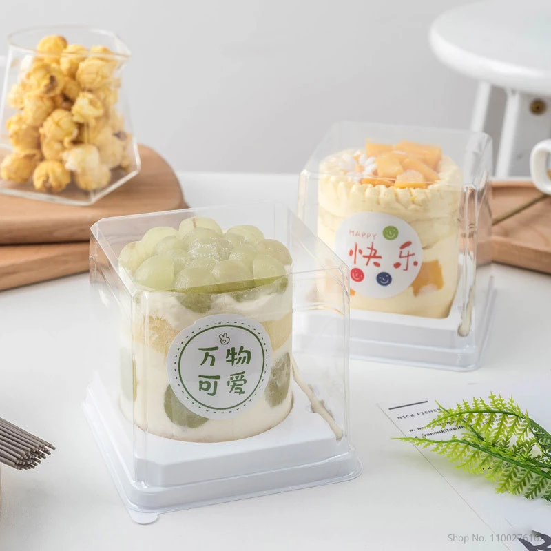 2inch 50Pcs/lot Mousse Puffs Cake Boxes with Fork Square Plastic Cupcake Box Dessert Wedding Party Packaging Box Supplies