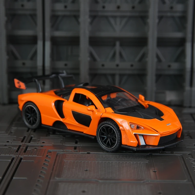 1:32 マクラーレン SNNA 合金車モデル装飾コレクション、スーパーカー、子供用音と光のフィードバックおもちゃ、ドアを開けることができます