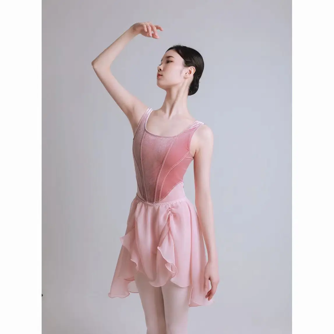 

Балетный купальник для женщин, бархатный купальник без рукавов, боди для преподавателей, специальный костюм для тренировок, гимнастики, йоги, плавания, сценический костюм