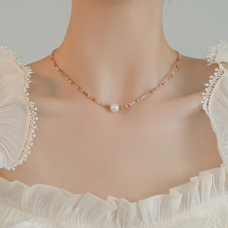 

Лидер продаж, модные разноцветные бусины, натуральный пресноводный жемчуг, 14-каратное золото, женское короткое ожерелье-цепочка, подарки на день рождения, не выцветает