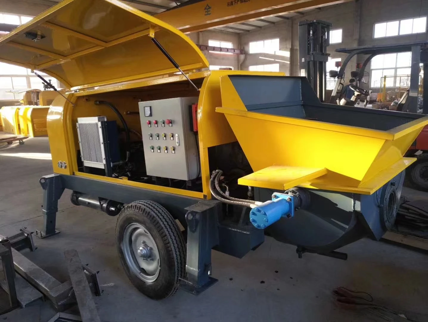 Diesel Concrete Transfer Pump Portable Concrete Delivery Machine for Construction Building Site Project