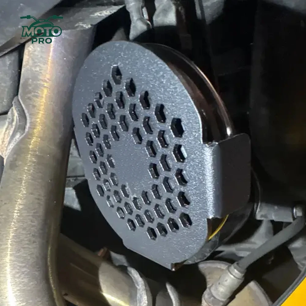 

For Speed Triple 1200 RS 2021 2022 2023 2024 2025 2026 Speed Triple 1200 RR Motorcycle Horn Guard Speaker Bugle Cover Protector