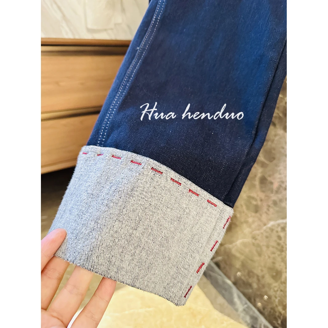 

Ultra Chic Slimming Denim Shorts High Waist Retro Washed Blue Cuffed Deep Blue Jeans Ladies' Fashion Tailored Fit Micro Stretch