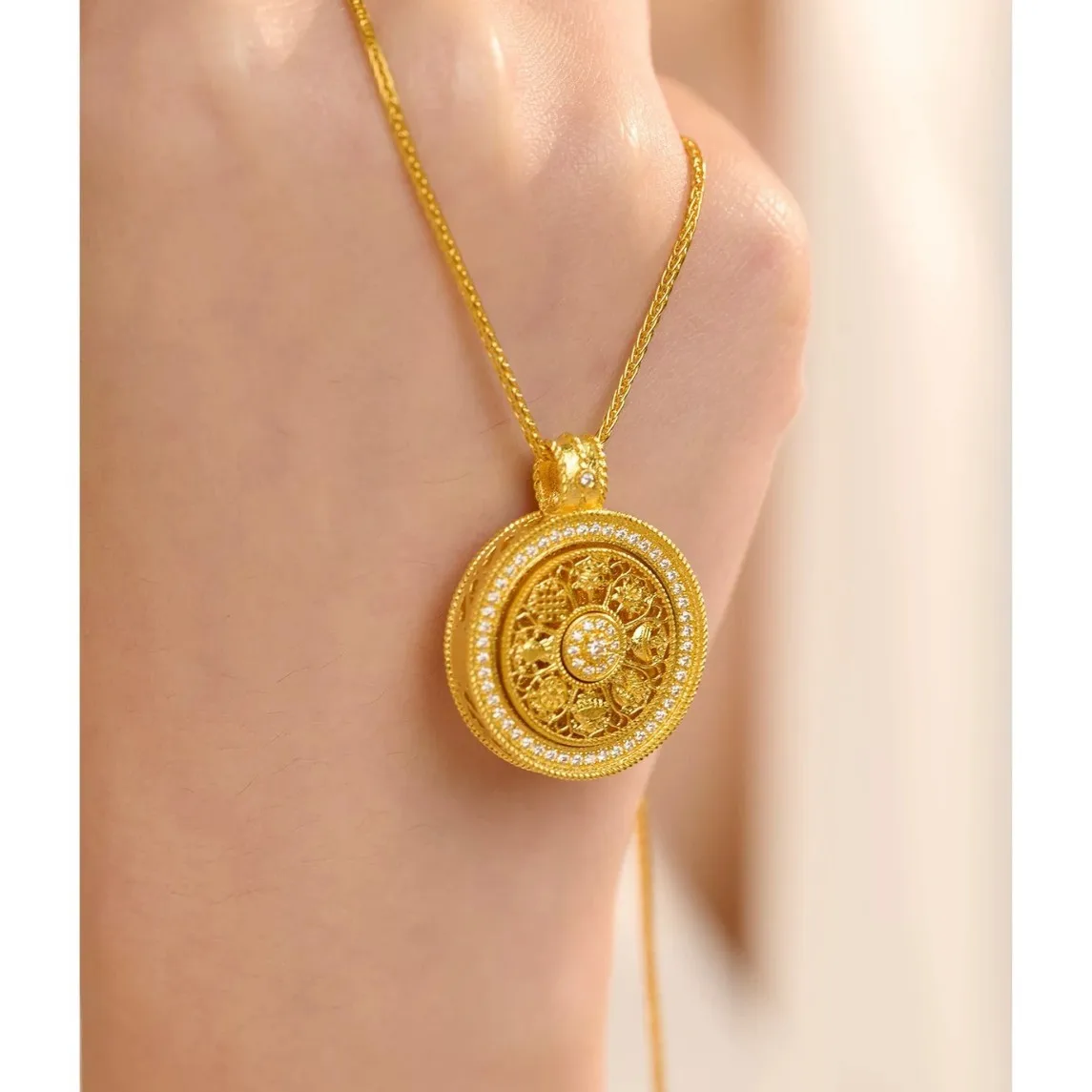 Luxury 24K 9999 Pure Gold real gold Women's Babao Compasses Pendant Safety Buckle Necklace
