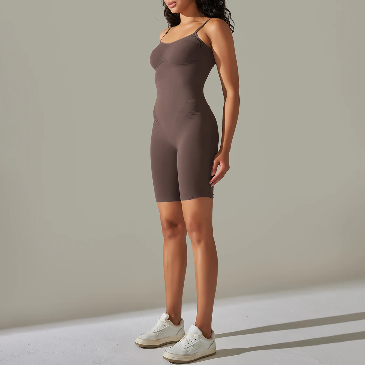 

Женские боди, сплошной цвет, комбинезон для йоги с открытой спиной и бретельками, подъемный спортивный комбинезон для тренировок, персиковые ягодицы, бесшовное корректирующее белье для йоги