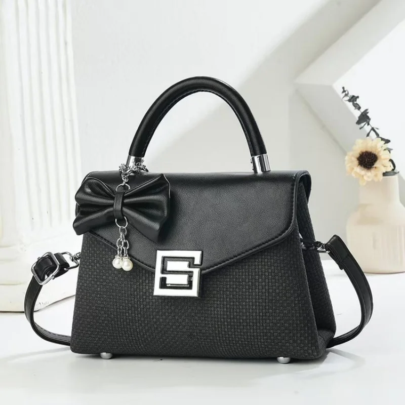 

Deluxe Women's Shoulder Bag Made Of Cherry-Patterned Leather Featuring Trendy Bratislava Casual Lightweight Daily Style​