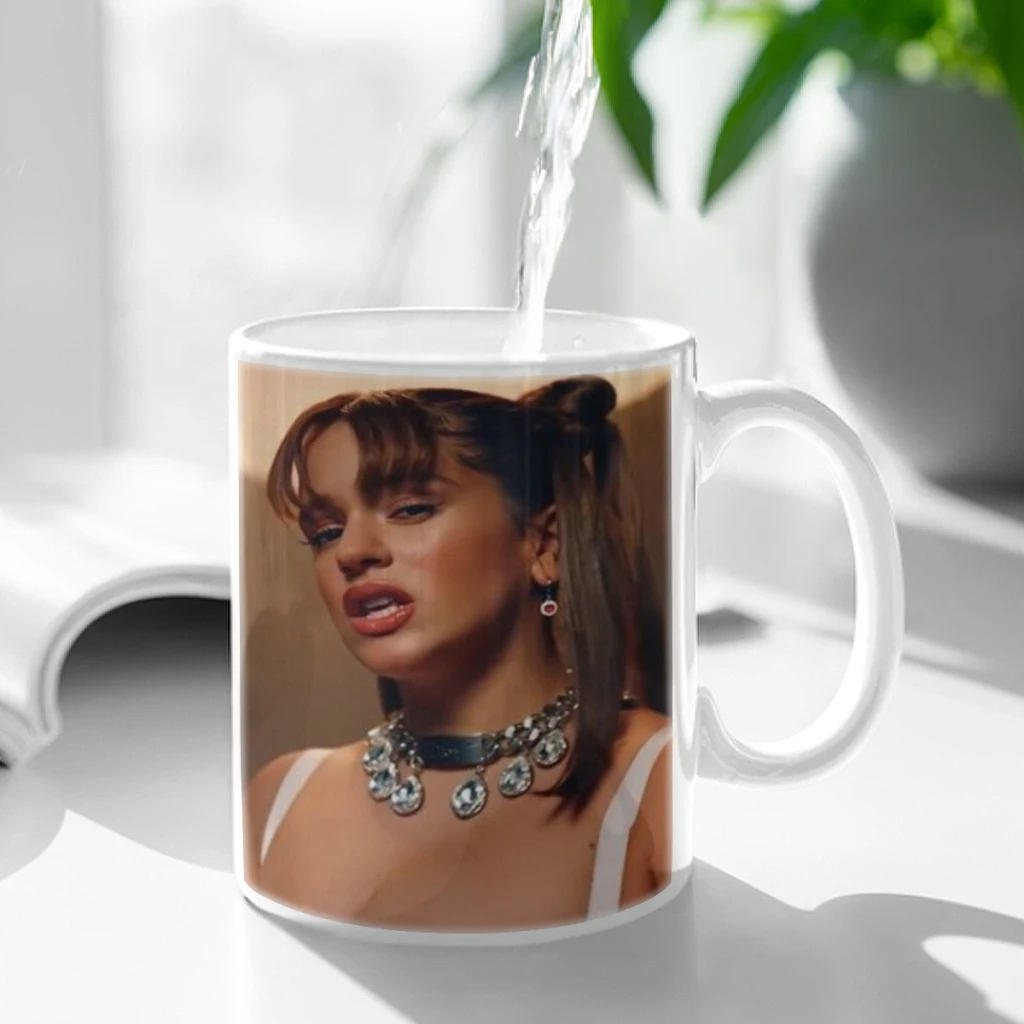 Taza de cerámica de la cantante Rosalia motoami española, taza de café, avena, taza de desayuno, taza de personalidad creativa