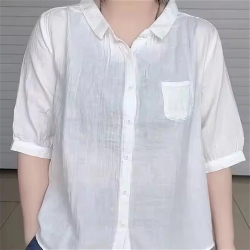 Camicia casual pura con risvolto a maniche a cinque punte alla moda Camicetta basic femminile estiva coreana versatile allentata e sottile