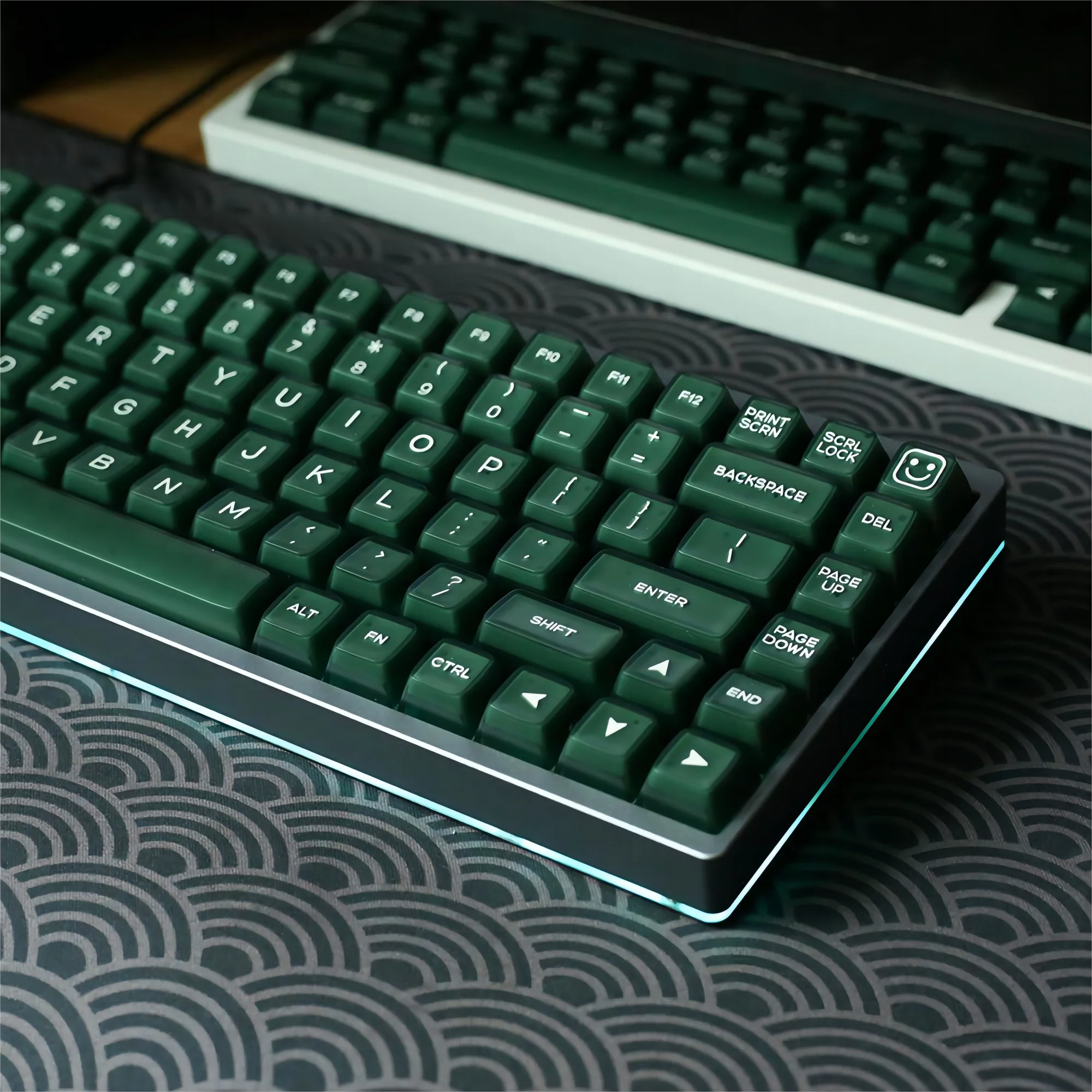 

Emerald Translucent Keyboard Keycaps 142 Keys SA Profile Semi Transparent Double Shot PBT Keycaps for MX Switches Gamer Keyboard