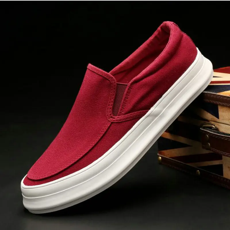 2023 New Men\'s Flat Loafers Driving Lazy Slip on Canvas Shoes Canvas Men Breathable Casual Driving Shoes