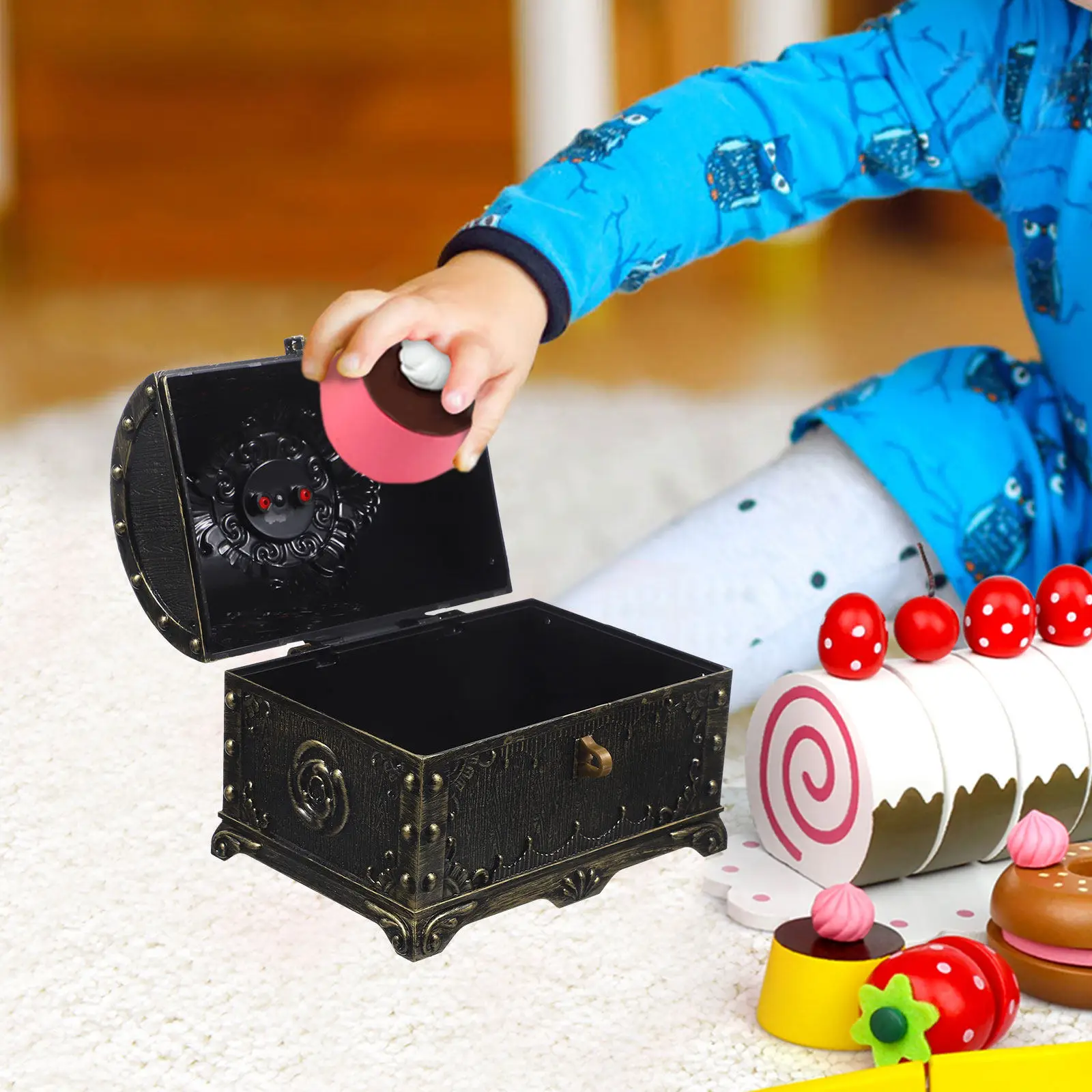 

Retro Plastic Jewelry Box Vintage Trinket Storage Case for Rings Earrings Necklaces Bracelets Decorative Dresser Display Gift