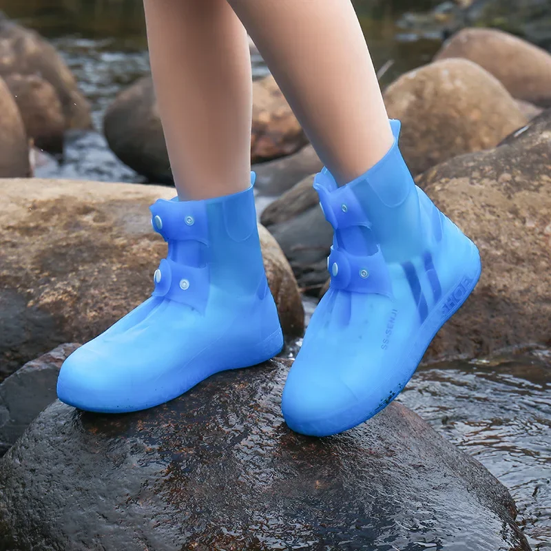 Buckle Waterproof Shoe Cover TPE Thickened Non-slip Waterproof Shoe Cover Silicone Wear-resistant Rain Boots for Men and Women