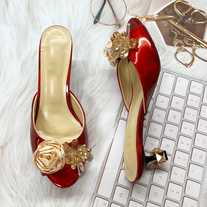 2024 Summer Flower Crystal Sandals Leather Plus Peep Spout Women Metal Trim Heel Sandals  Big Size