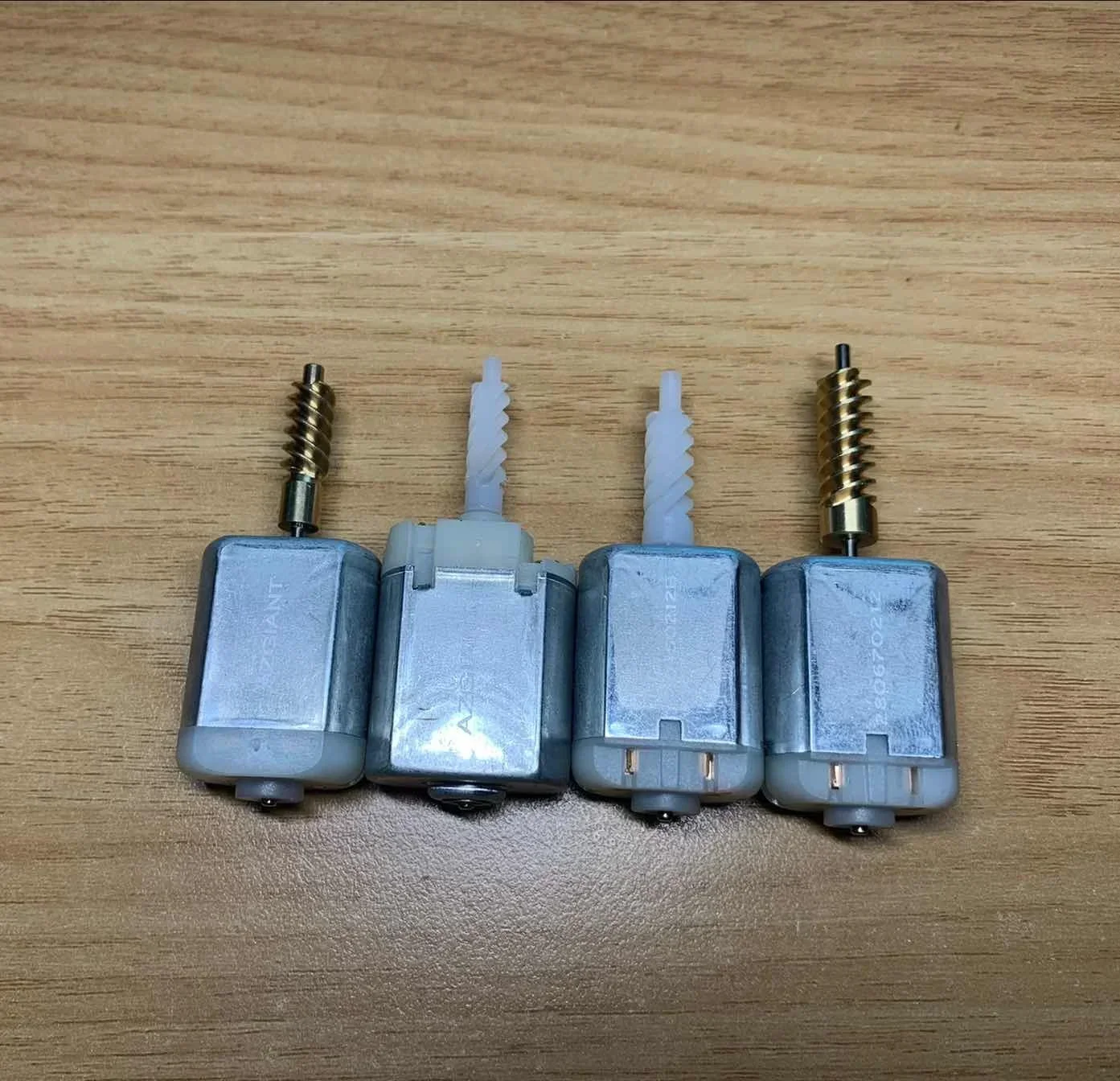 For Suzuki Aerio SX Alto Baleno Grand Vitara Jimny Kizashi S-cross Splash Swift SX4 XL-7 Car Door Lock Actuator Repair Motor
