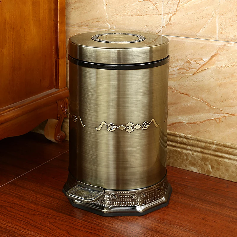 Vintage European trash can Luxury household living room Kitchen large foot trash can Toilet with cover