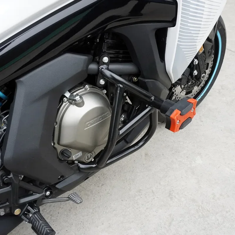 

Suitable for Spring Breeze GT400 bumper guard 650GT front guard trick bar front anti-drop glue stick side bar