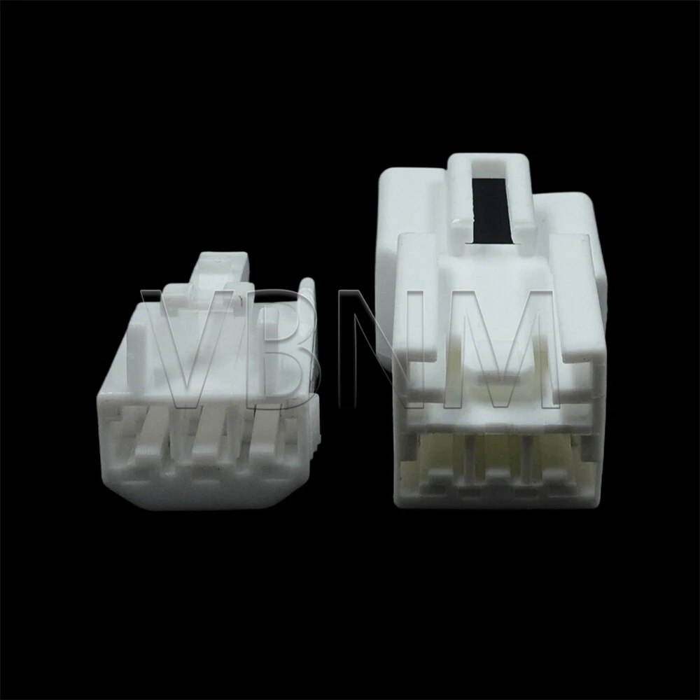 3 Pin MG641035 7283-1030 6520-0577 6520-0492 Sumitomo Automobile Wire Harness Plug  Car Electric Plastic Cable Connectors Socket