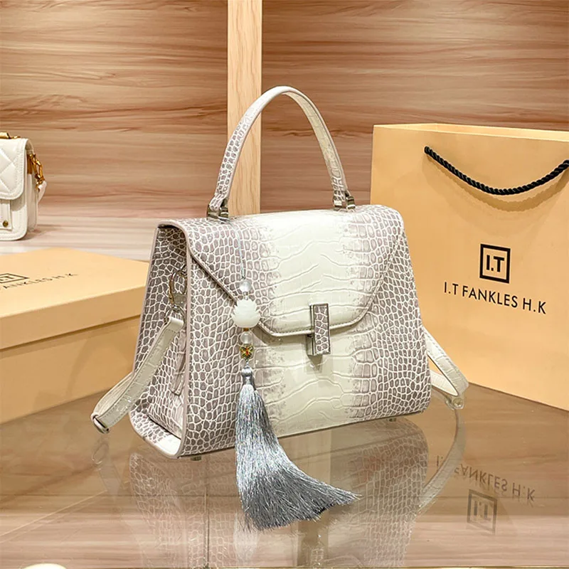 

Luxury fashion crocodile pattern women's handbags Genuine leather handbags for women Real cowhide bag high quality women's bag