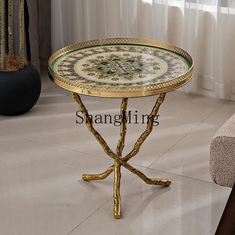 โต๊ะน้ำชาเล็กๆ สไตล์หรูหรา ทำจากทองเหลืองแท้ สำหรับวางข้างโซฟาในห้องนั่งเล่น