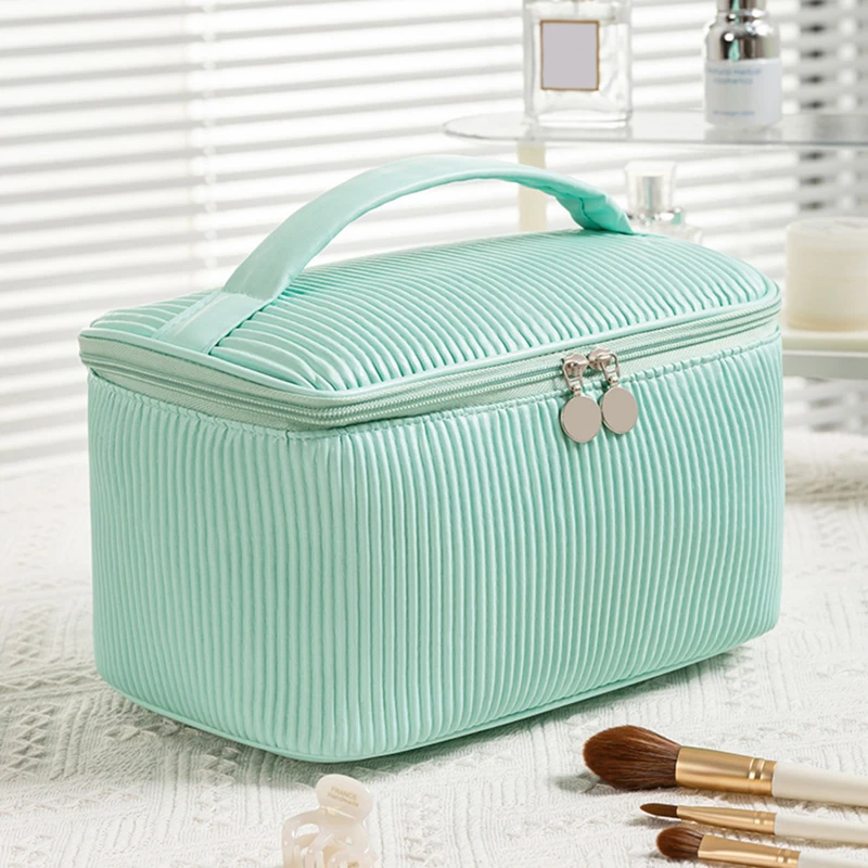 Portable Girl Leather Makeup Bag Women Cosmetic Bag Outdoor Waterproof Toiletries Organizer Female Beauty Bags Makeup Organizer