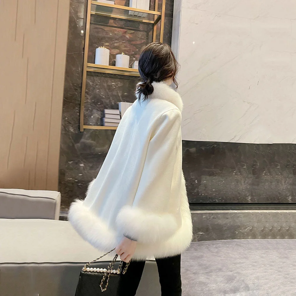 Winter Fashion Fur Jacket For Women\'s Poncho Coat Mid-length 2021 New Loose Shawl Cloak Faux Fox Elegant Ladies Plush Overcoats