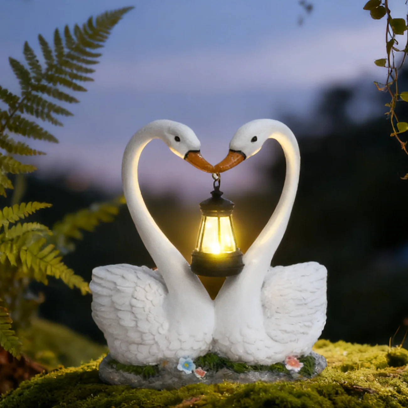 Solar Resin Swan Statue Outdoor Courtyard Garden Landscaping Ornament Animal Simulation Handicraft