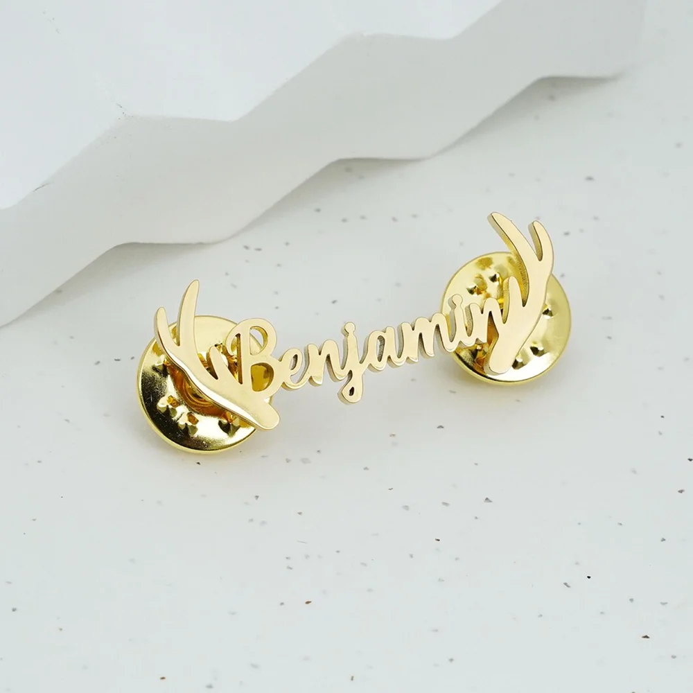 Customized Antler Name Brooch, Simple and Stylish Antlers with Fun Fonts,  Suitable for Holiday Gifts and Everyday Wear.