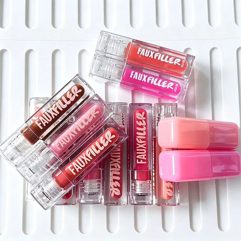 Image of Heißer Kosmetik-Trend: Glänzender, Nicht-Klebriger Lipgloss mit Feuchtigkeitspflege, Kristallklarem Lippenöl und Aufpolsterndem Getöntem Lippenstift für Make-up